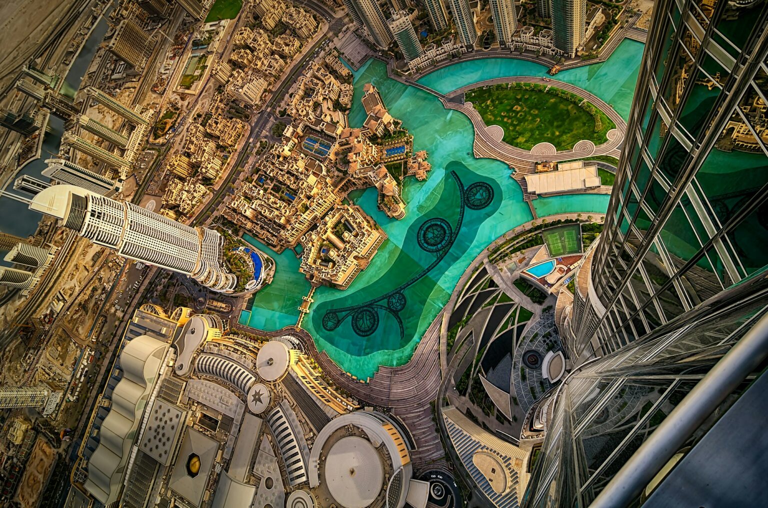 Exploring Dubai Real Estate Market