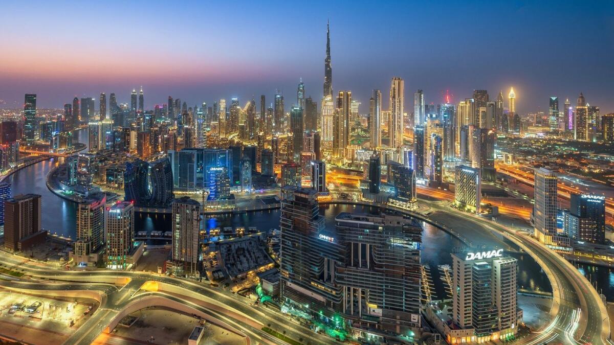 Forecasting Dubai's Real